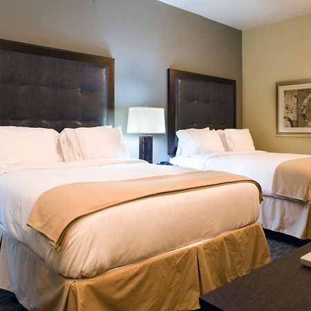 ווייקרוס Holiday Inn Express חדר תמונה
