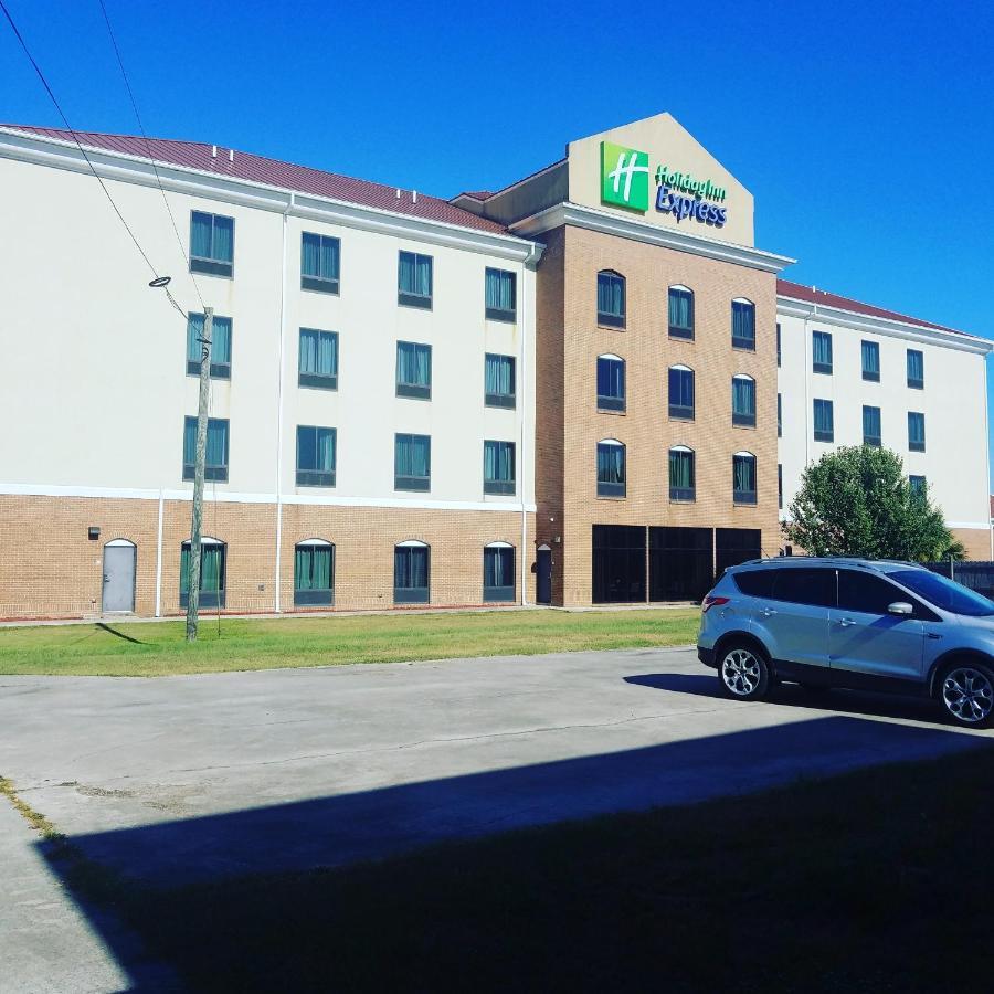 ווייקרוס Holiday Inn Express מראה חיצוני תמונה